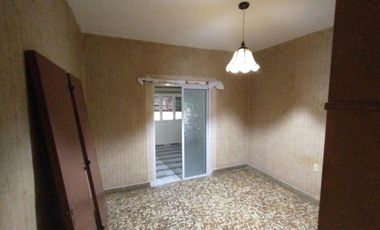 ALQUILER CASA 3 AMB CON PATIO Y COCHERA ITUZAINGO