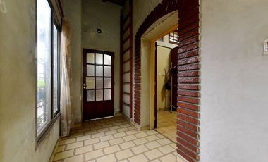 Casa 3 ambientes con patio y terraza