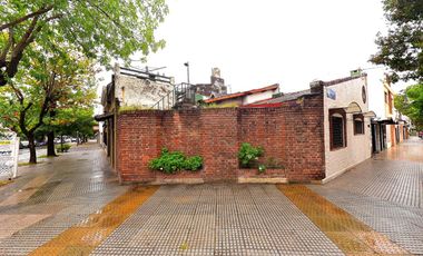 Casa 3 ambientes con patio y terraza