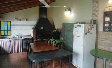 VENTA CASA DE 5 AMBIENTES EN SAN JOSE EXCELENTE
