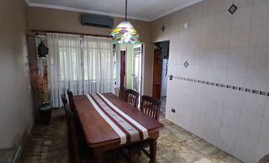 VENTA CASA DE 5 AMBIENTES EN SAN JOSE EXCELENTE