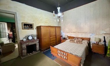 Venta/Permuta Casa 5 amb a refac Caseros Centro