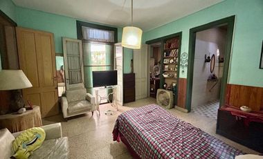 Venta/Permuta Casa 5 amb a refac Caseros Centro