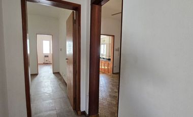 VENTA CASA 4 AMB C/ DEPTO INCLUIDO 3 AMB MORON!!