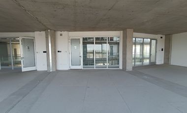 OFICINAS EN VENTA ETAPA I RIO ARRIBA VISTA AL RIO