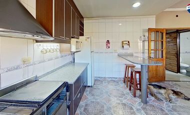 VENTA CASA 4 AMB EZPELETA CON JARDIN APTO CREDITO