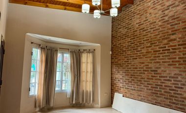 CASA EN VENTA ALEJANDRO KORN APTA CREDITO