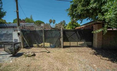 CASA DE UN DORMITORIO VENTA VILLA ELISA CON PARQUE
