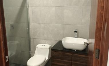 Casa en venta en Monte Magno: 4 habitaciones y jardín con mas de 50 m2