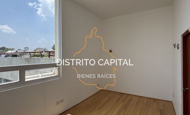 Residencia de Lujo en Privada en Renta en Lomas de Reforma