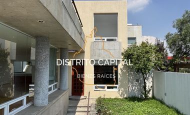 Residencia de Lujo en Privada en Renta en Lomas de Reforma
