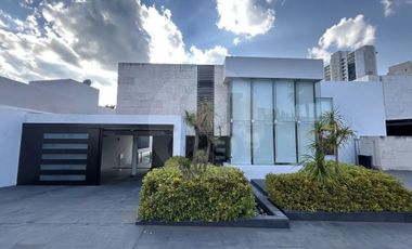 Casa en condominio en renta en Interlomas