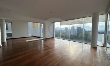 Casa en condominio en renta en Interlomas