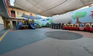 SE VENDE ESCUELA CON ALTO POTENCIAL COMERCIAL