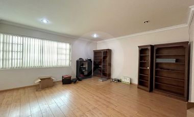 Casa en condominio en renta en Lomas de la Herradura