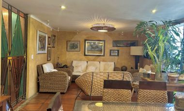 Casa en venta en Lomas de Tecamachalco