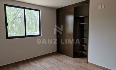 Urquijo Residencial: Casa Torrijo, luminoso, moderno y comodo hogar.