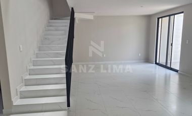 Urquijo Residencial: Casa Torrijo, luminoso, moderno y comodo hogar.