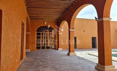 Urquijo Residencial: Casa Torrijo, luminoso, moderno y comodo hogar.