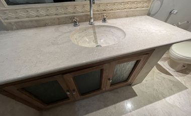 Casa en venta en Vistahermosa con terraza