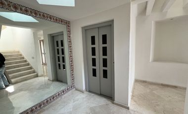 Casa en venta en Vistahermosa con terraza