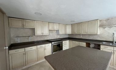 Casa en venta en Vistahermosa con terraza