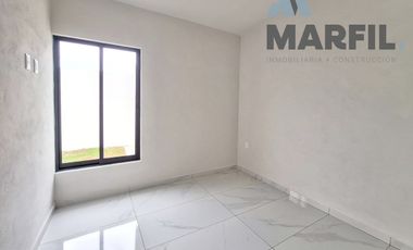 Venta de Casa de 2 Recámaras, 2 Plantas en Montellano2, Villa de Álvarez Colima