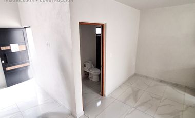 Venta de Casa de 2 Recámaras, 2 Plantas en Montellano2, Villa de Álvarez Colima