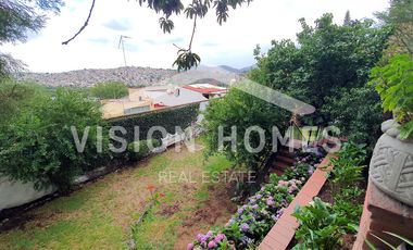 CASA EN VENTA  con vista panorámica y seguridad