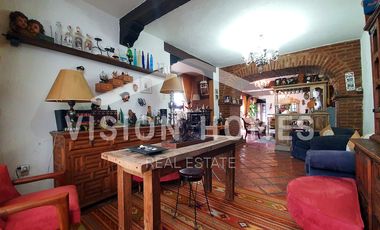 CASA EN VENTA  con vista panorámica y seguridad