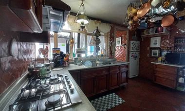 CASA EN VENTA  con vista panorámica y seguridad