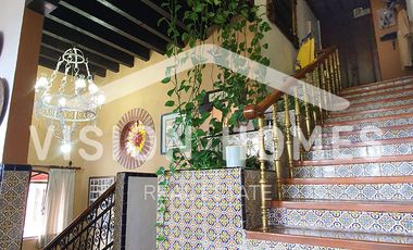 CASA EN VENTA  con vista panorámica y seguridad