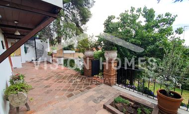 CASA EN VENTA  con vista panorámica y seguridad