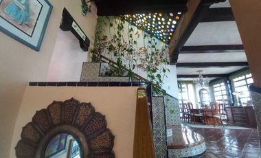 CASA EN VENTA  con vista panorámica y seguridad