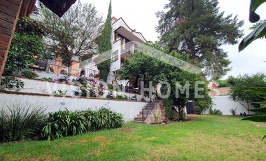 CASA EN VENTA  con vista panorámica y seguridad