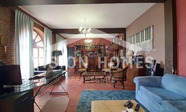 CASA EN VENTA  con vista panorámica y seguridad