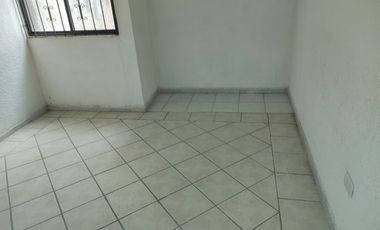 DEPARTAMENTO EN BLVD INDEPENDENCIA, EL FRESNO, PLANTA BAJA.
