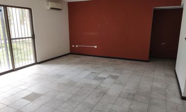 DEPARTAMENTO EN BLVD INDEPENDENCIA, EL FRESNO, PLANTA BAJA.