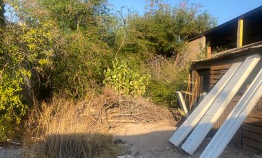 CASA CON TERRENO EXCEDENTE EN VENTA EN ZONA CENTRO