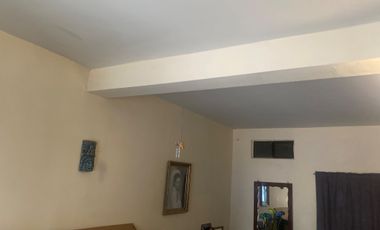 CASA CON TERRENO EXCEDENTE EN VENTA EN ZONA CENTRO