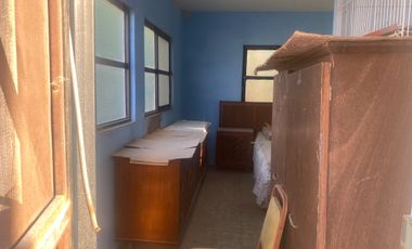 CASA CON TERRENO EXCEDENTE EN VENTA EN ZONA CENTRO