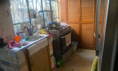 CASA CON TERRENO EXCEDENTE EN VENTA EN ZONA CENTRO