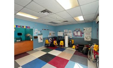 Edificio Comercial / Bodega / Escuela en Venta. Juárez Chih.