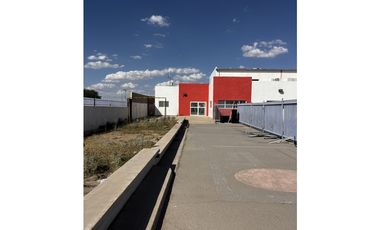 Edificio Comercial / Bodega / Escuela en Venta. Juárez Chih.