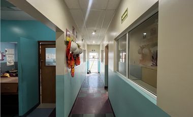 Edificio Comercial / Bodega / Escuela en Venta. Juárez Chih.