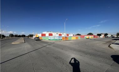 Edificio Comercial / Bodega / Escuela en Venta. Juárez Chih.