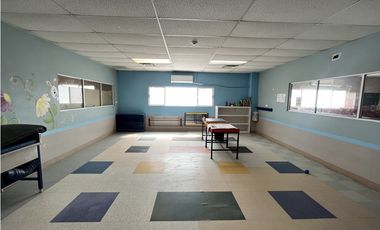 Edificio Comercial / Bodega / Escuela en Venta. Juárez Chih.