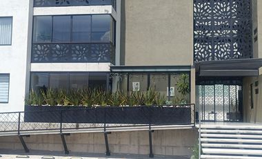 DEPARTAMENTO DE LUJOEN RENTA METEPEC PLANTA BAJA 3HABITACIONES 3BAÑOS A 10 MIN DE GALERIAS, 5 MIN UVM TOLUCA Y METEPEC CENTRO. SALIDAS A CDMX Y STA FE