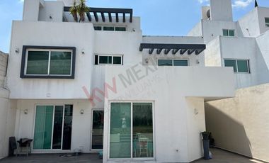 Casa en Venta Bosques del Lago