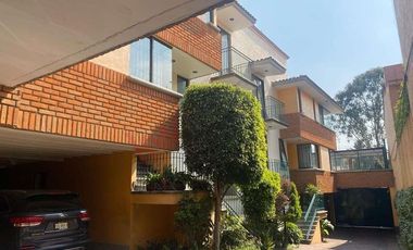 CASA EN RENTA EN PARQUES  DE LA HERRADURA